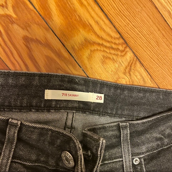 711 Skinny Women’s Jeans - Picture 2 of 8